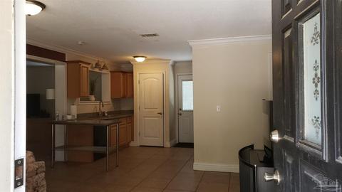 4237 Trout Ave, Milton, FL 32583 photo 2