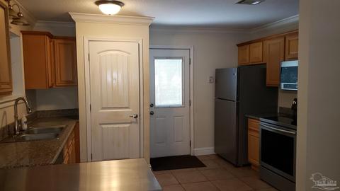 4237 Trout Ave, Milton, FL 32583 photo 4