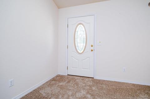 4925 Hyatt Ln, Pace, FL 32571 photo 4