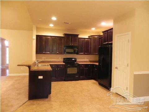 5847 Rustic Ridge Cir, Milton, FL 32570 photo 7