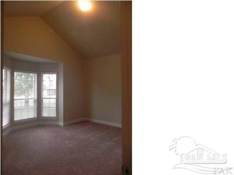 5847 Rustic Ridge Cir, Milton, FL 32570 photo 11