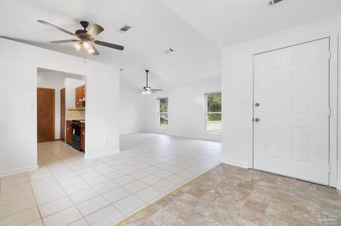 4236 Queens Ct, Pace, FL 32571 photo 3