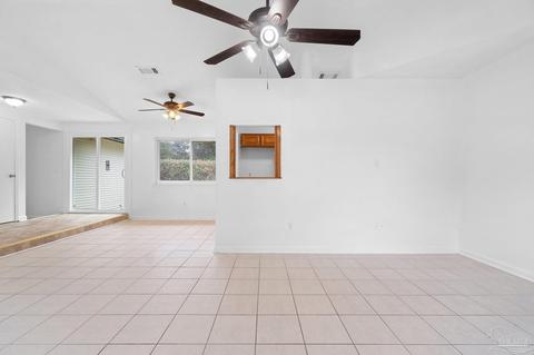 4236 Queens Ct, Pace, FL 32571 photo 7