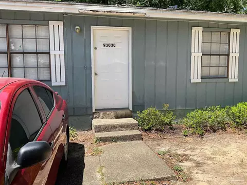 9305 Mabel St #C&D, Pensacola, FL 32514