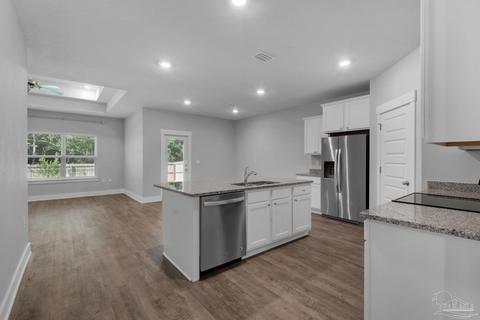 4109 Heart Pine Ln, Pace, FL 32571 photo 3