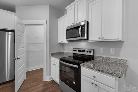 4109 Heart Pine Ln, Pace, FL 32571 photo 7