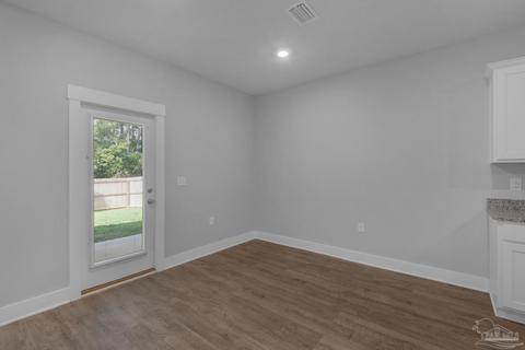 4109 Heart Pine Ln, Pace, FL 32571 photo 9