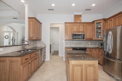 3252 Southfork Dr, Pace, FL 32571 photo 7