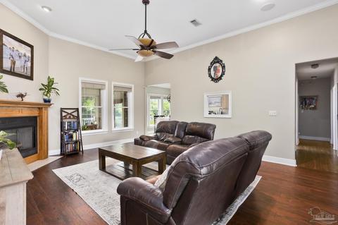 6002 E Cambridge Way, Pace, FL 32571 photo 9
