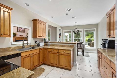 6002 E Cambridge Way, Pace, FL 32571 photo 13