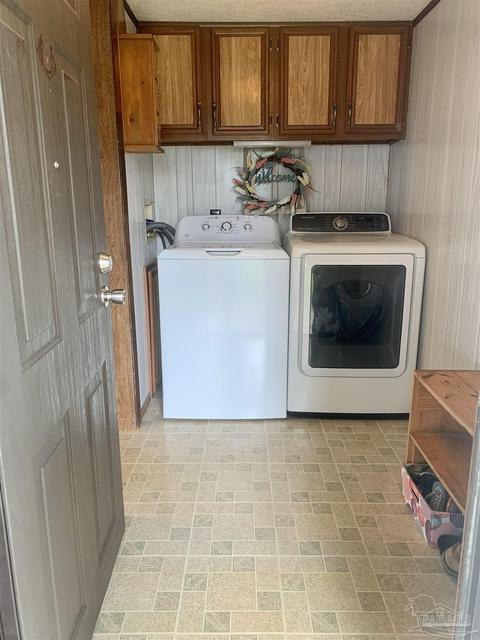 5548 Traci Dr, Milton, FL 32583 photo 10