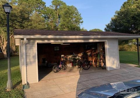 5548 Traci Dr, Milton, FL 32583 photo 16