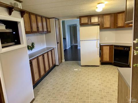 5548 Traci Dr, Milton, FL 32583 photo 8