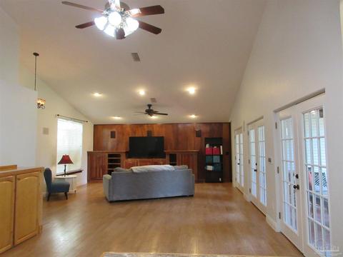 6717 Contentment St, Milton, FL 32583 photo 7