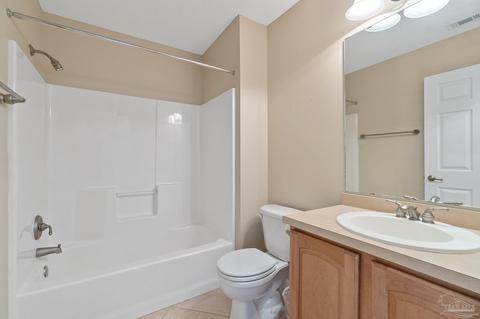 3911 Windsor Castle Blvd, Milton, FL 32583 photo 25