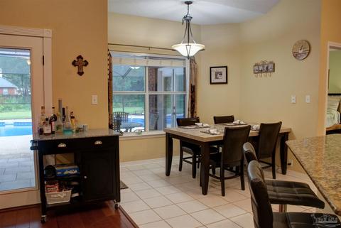 2913 Greystone Dr, Pace, FL 32571 photo 8