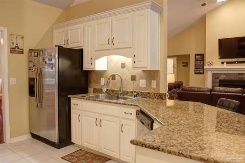 2913 Greystone Dr, Pace, FL 32571 photo 11