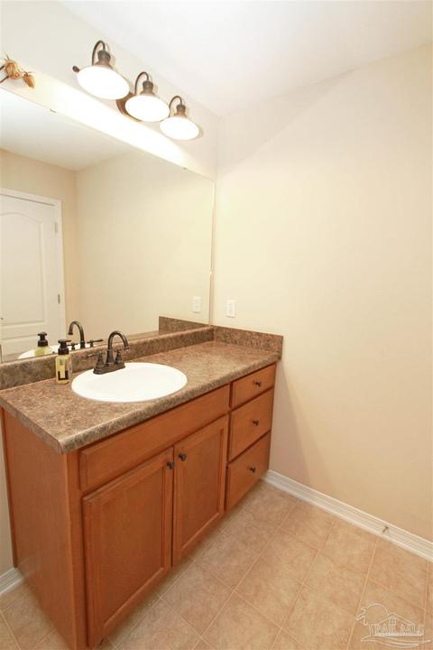 5607 Bellview Ct, Milton, FL 32570 photo 16