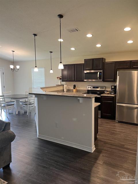 4395 Thistle Pine Ct, Pace, FL 32571 photo 6