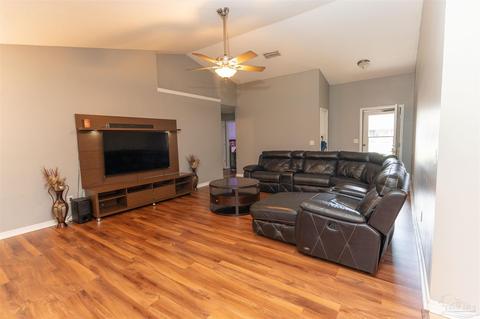 4337 Glen Forest Dr, Milton, FL 32583 photo 14
