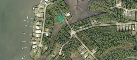 4597 Bayside Dr, Milton, FL 32583 photo 1
