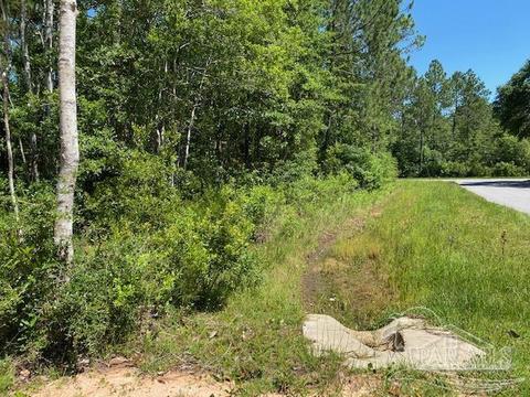 2169 Mykell Dr, Milton, FL 32583 photo 4