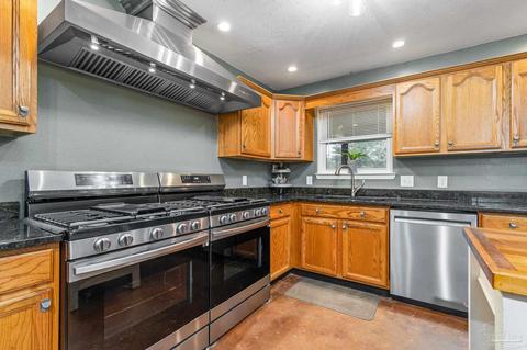 7024 Heath Rd, Milton, FL 32570 photo 11