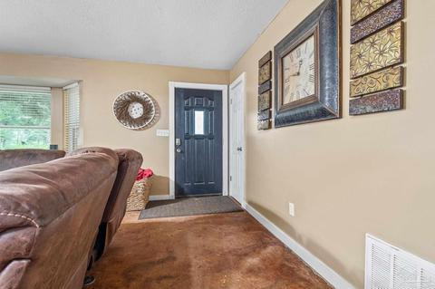 7024 Heath Rd, Milton, FL 32570 photo 4