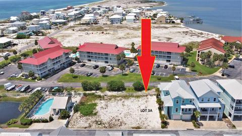 1498 Seaside Cir, Navarre Beach, FL 32566