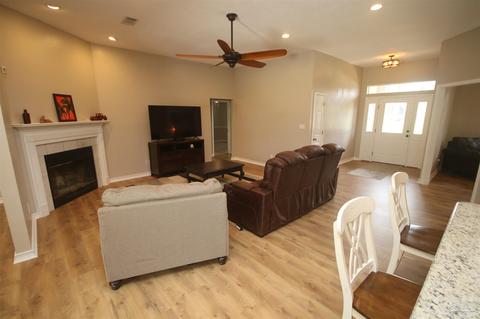 5706 English Turn Dr, Pace, FL 32571 photo 4