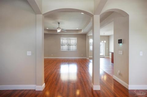 5403 Dalton Cir, Milton, FL 32570 photo 3