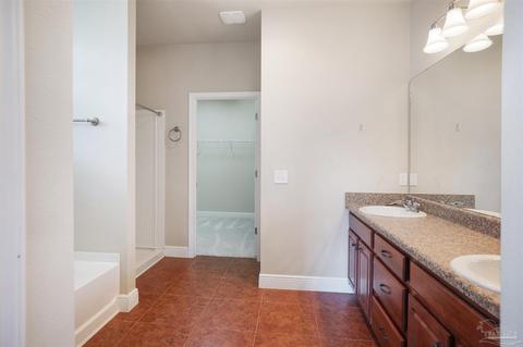 5403 Dalton Cir, Milton, FL 32570 photo 17