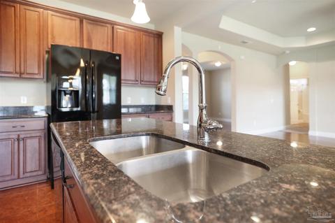 5403 Dalton Cir, Milton, FL 32570 photo 13