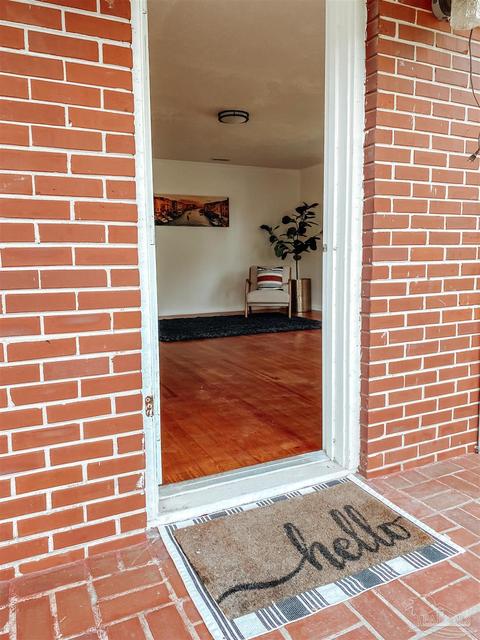 3831 Diamond St, Pace, FL 32571 photo 2