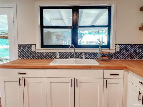 3831 Diamond St, Pace, FL 32571 photo 3