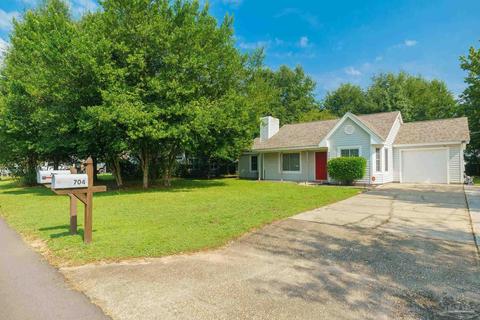 704 Naughton Dr, Crestview, FL 32536 photo 3