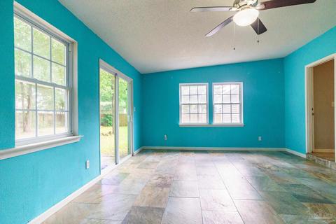 704 Naughton Dr, Crestview, FL 32536 photo 7