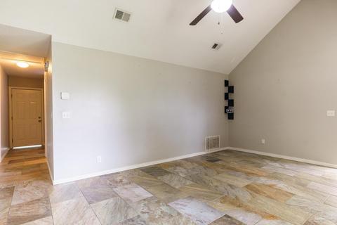 704 Naughton Dr, Crestview, FL 32536 photo 9
