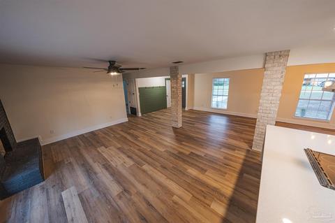 5593 Rowell Rd, Pace, FL 32571 photo 5