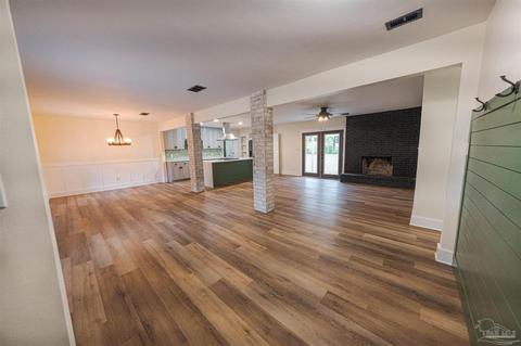 5593 Rowell Rd, Pace, FL 32571 photo 2