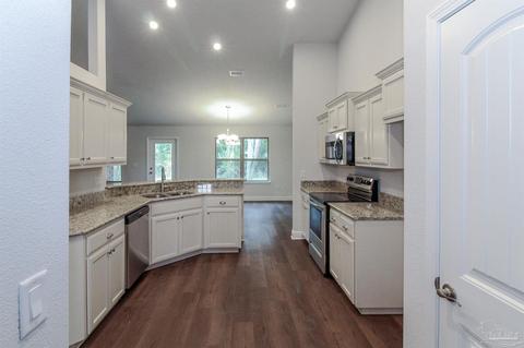 5907 Parsonage Cir, Milton, FL 32570 photo 8