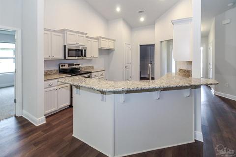 5907 Parsonage Cir, Milton, FL 32570 photo 11