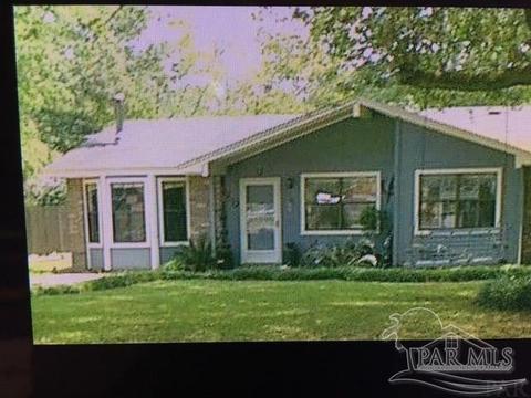4562 Old Guernsey Rd, Pace, FL 32571 photo 1