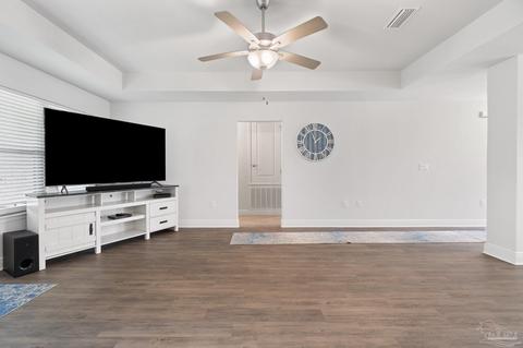 1463 Promenade Loop, Cantonment, FL 32533 photo 11