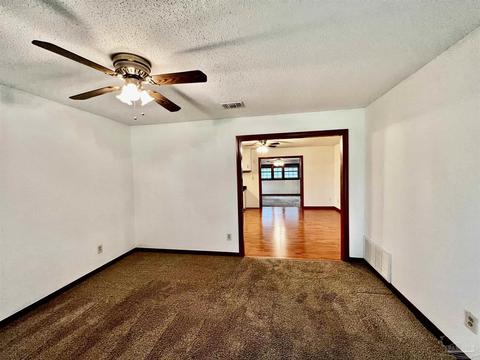 4640 Bessinger Ln, Pace, FL 32571 photo 3