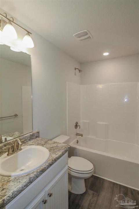 5919 Parsonage Cir, Milton, FL 32570 photo 11