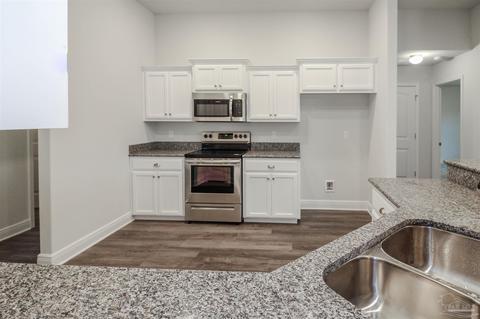 5919 Parsonage Cir, Milton, FL 32570 photo 9