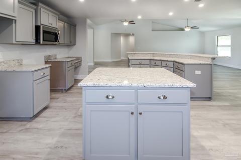 5913 Parsonage Cir, Milton, FL 32570 photo 10
