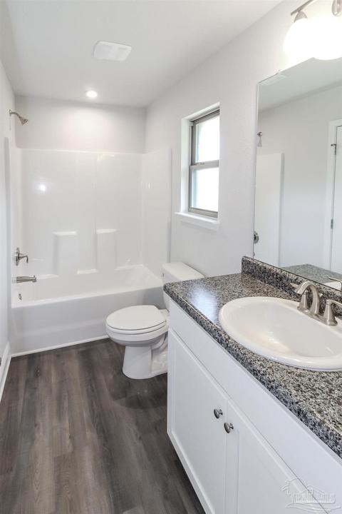 5925 Parsonage Cir, Milton, FL 32570 photo 27