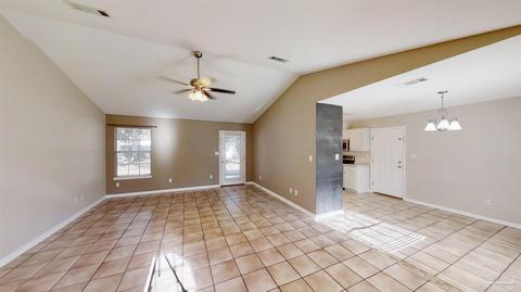 6581 Imperial Dr, Milton, FL 32570 photo 2